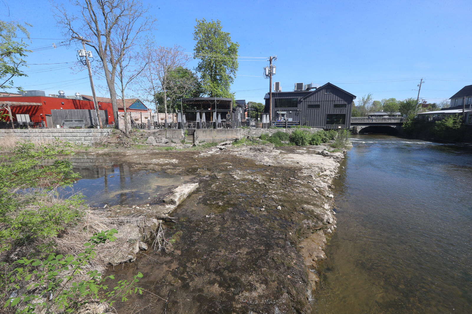 The Irishman and BriteSmith restaurant and brewery left high and dry